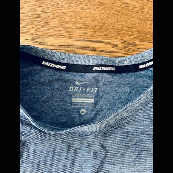 EUC Nike Dri-Fit Running Long Sleeve Shirt - Lt Blue - X-Large - Picture 5 of 6